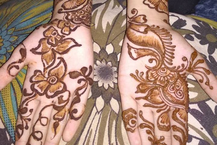 Naaz The Mehendi Designer