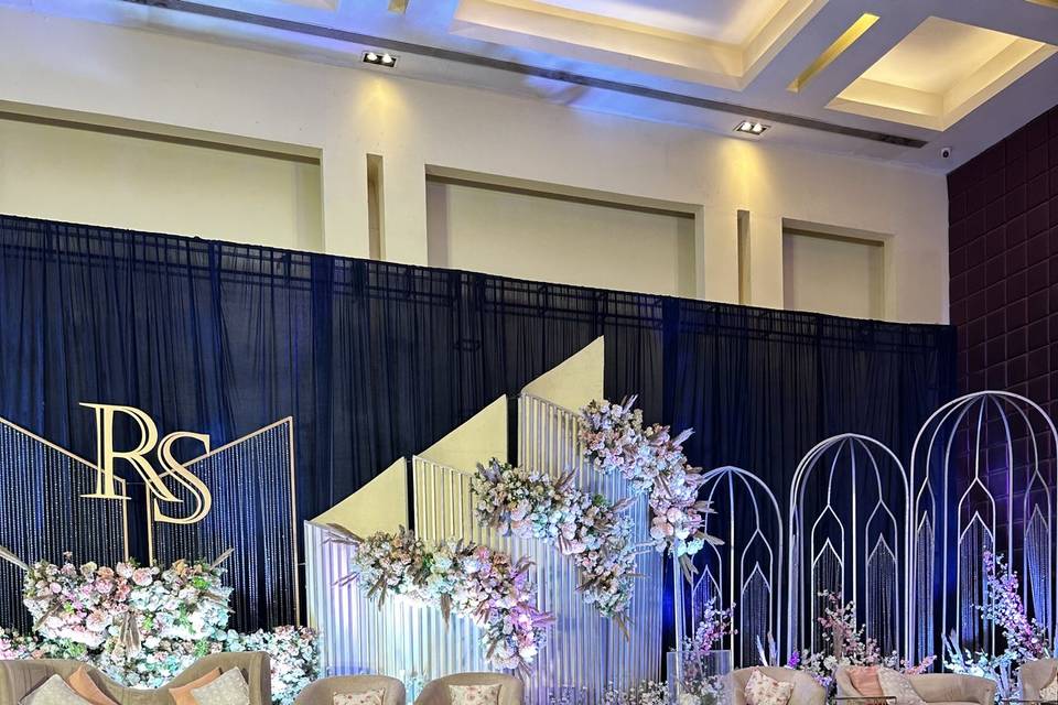 Stage decor
