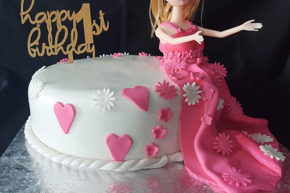 Customised cake