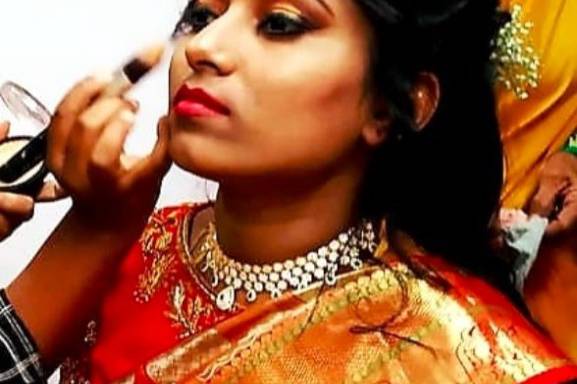 Priyanka Kasula Makeup Artist