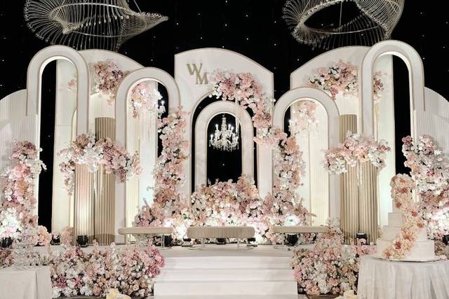 Stage decor