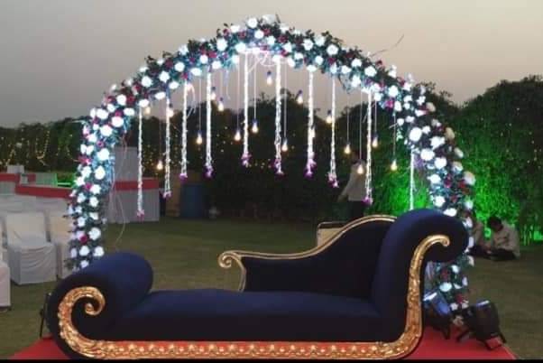 Stage Decor