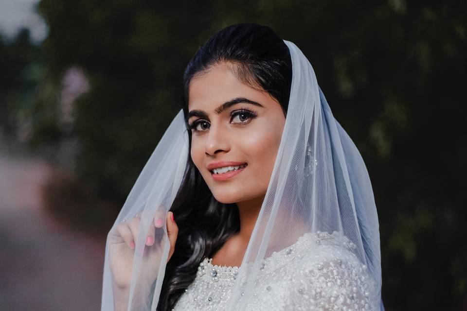 Bridal look