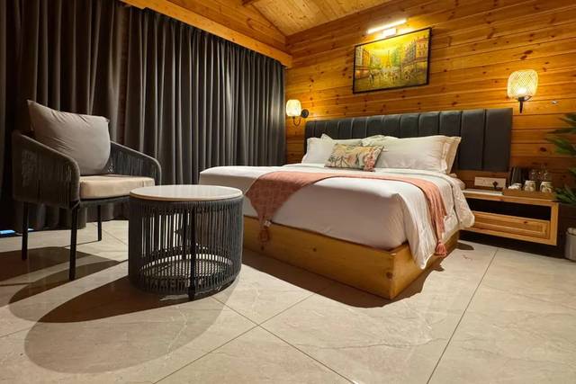 Accommodation