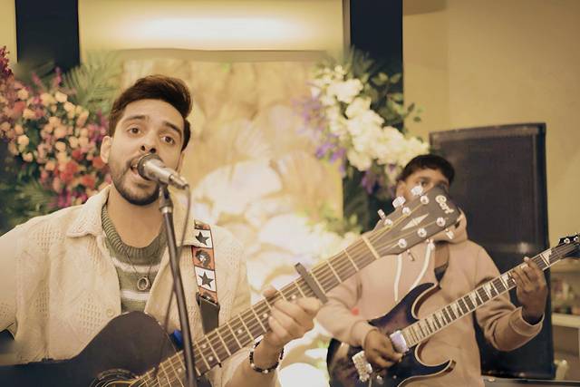 Unplugged Symphonies