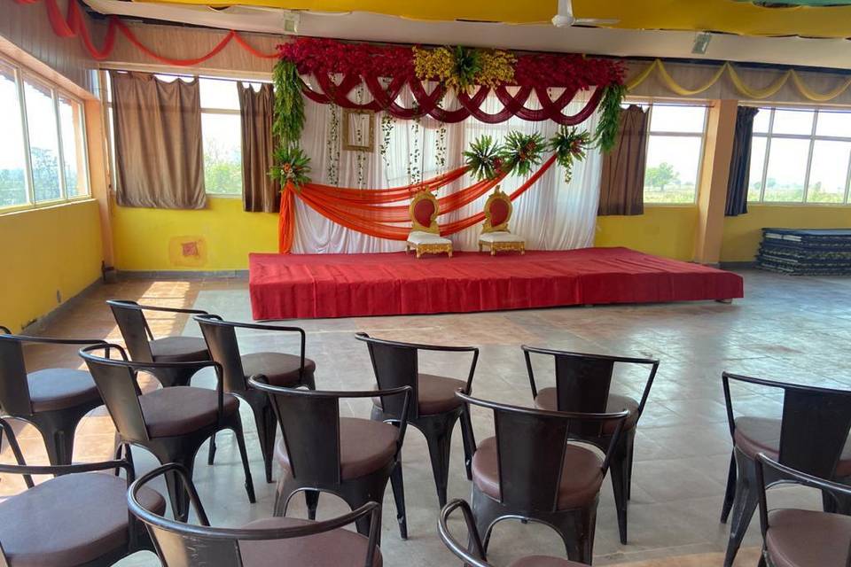 Banquet hall