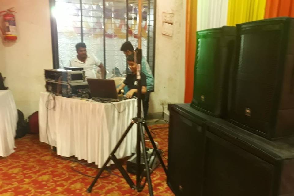 DJ Utkarsh, Mumbai