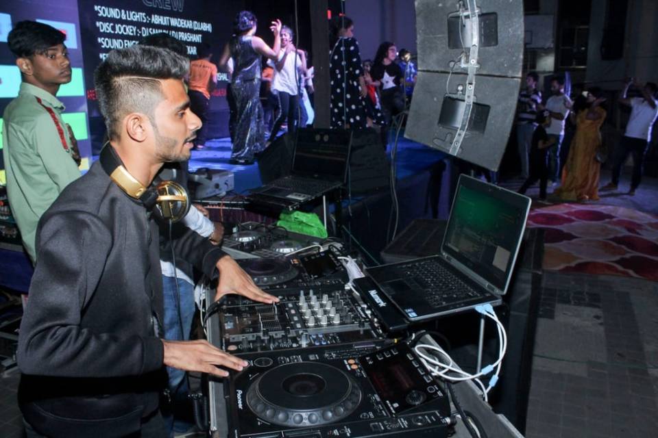 DJ Utkarsh, Mumbai