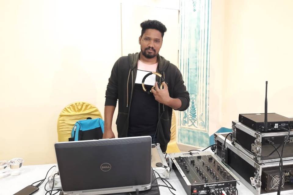 DJ Utkarsh, Mumbai