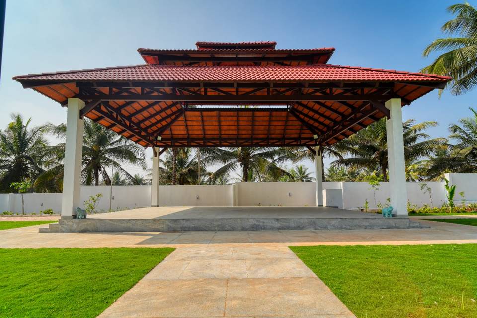 Lawn area