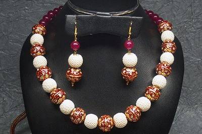 Necklace & earrings