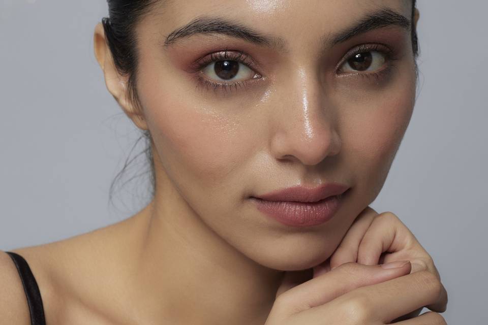 VIVINIA by Vidhi Mehra