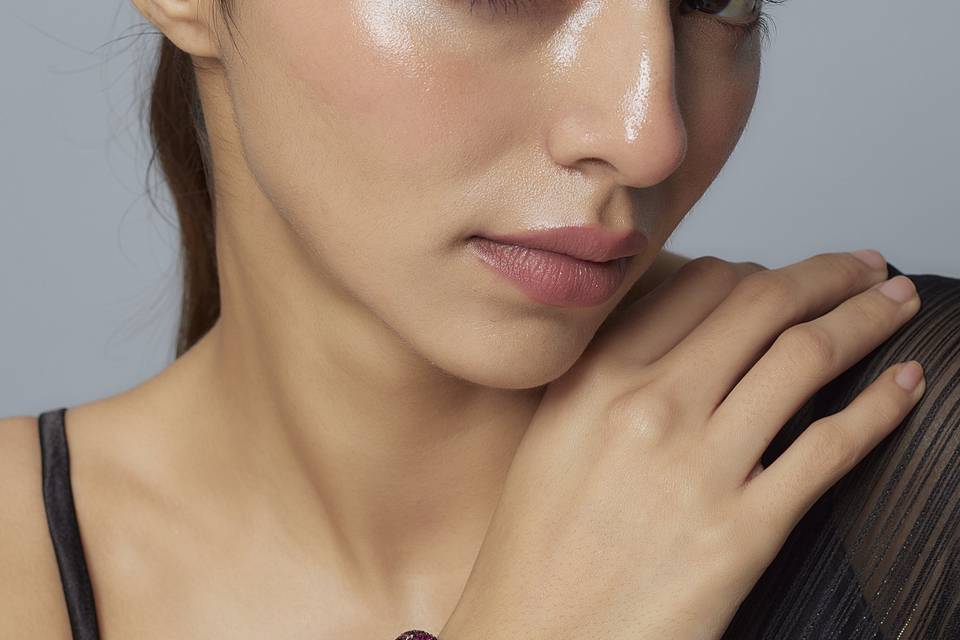 VIVINIA by Vidhi Mehra