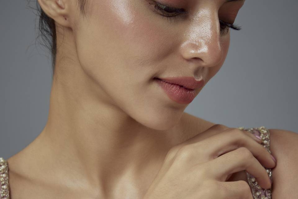 VIVINIA by Vidhi Mehra
