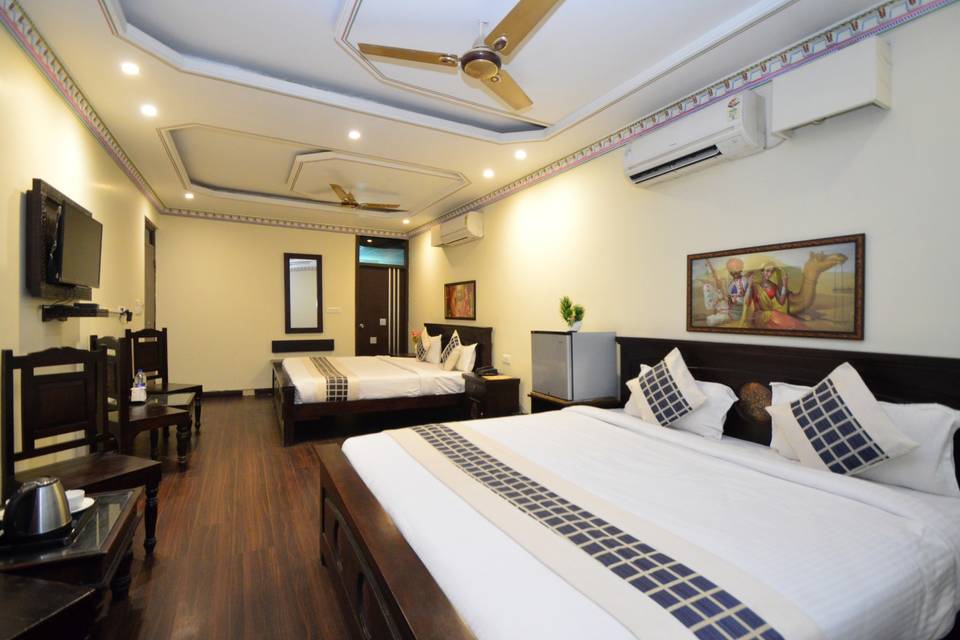 Hotel Surya Garh