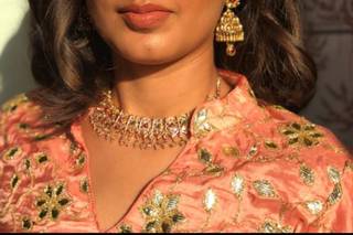 B Tanish Beauty Salon