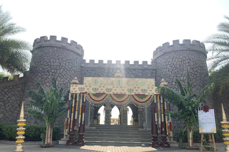 Entrance decor
