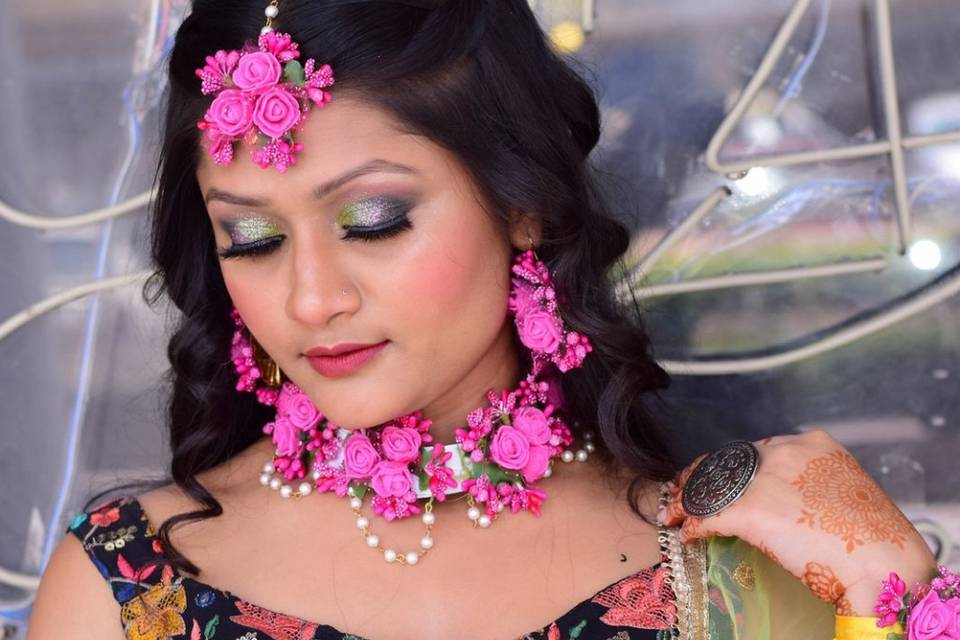 Haldi makeup