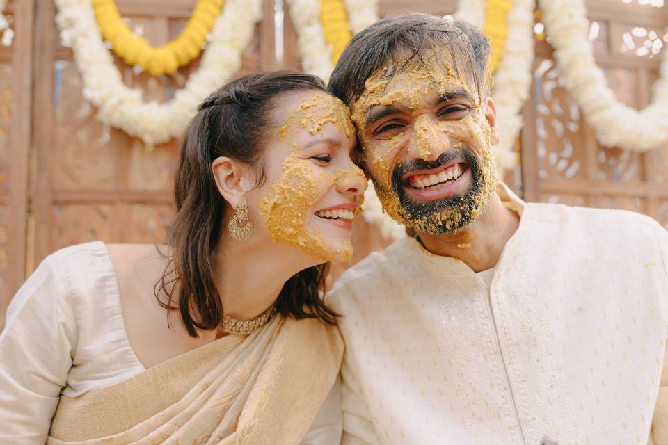 Ayush & Sophie, Tijara Fort