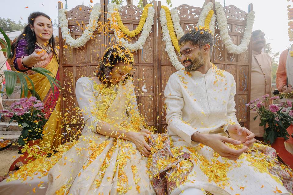 Ayush & Sophie, Tijara Fort