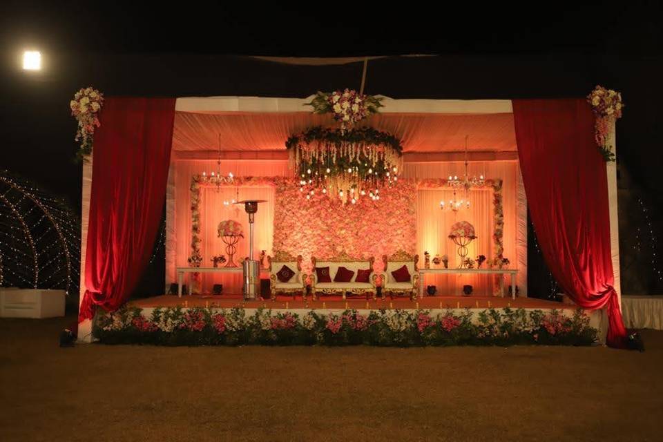 Stage decor