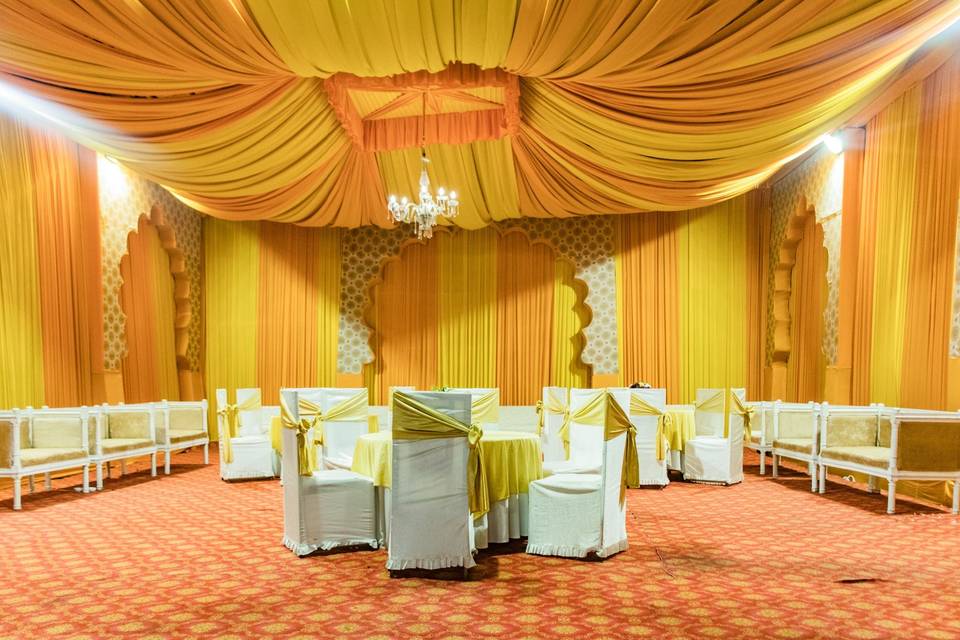 Banquet hall