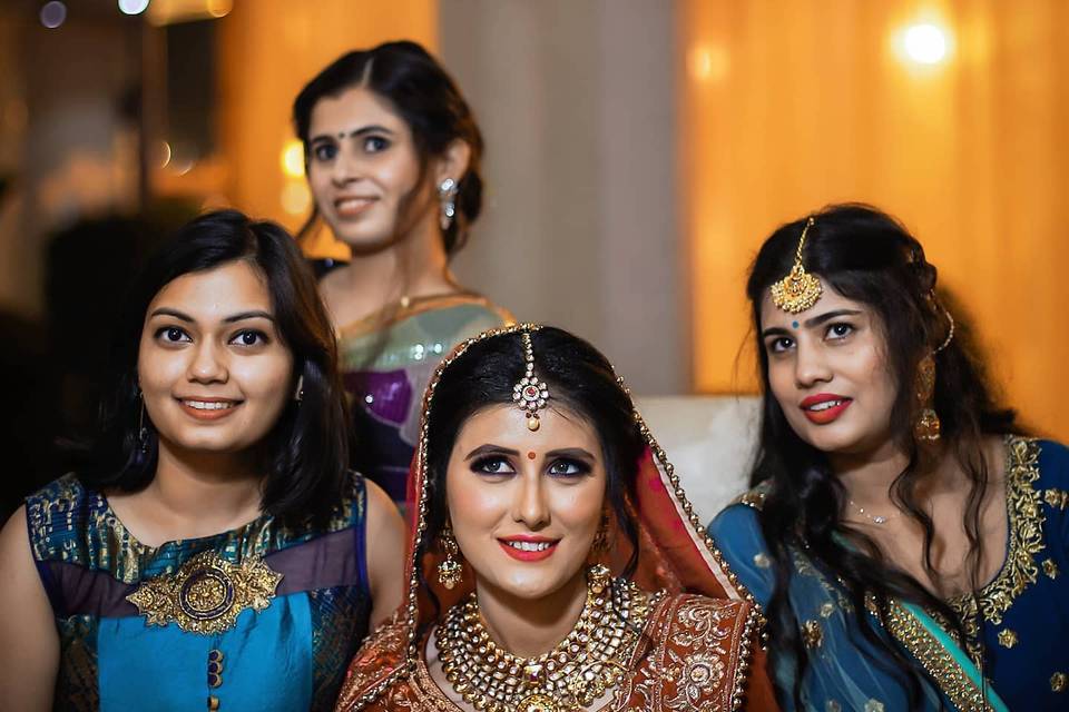 Team bride