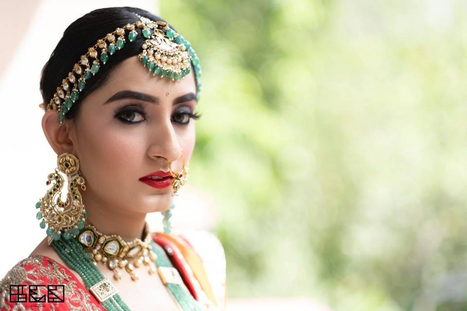 Roopali Talwar Makeup Artist