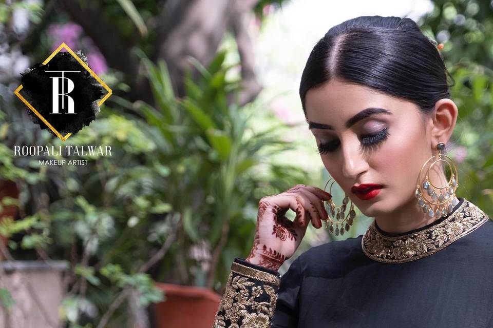 Roopali Talwar Makeup Artist