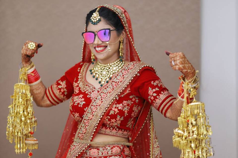 Red Bride Pallavi