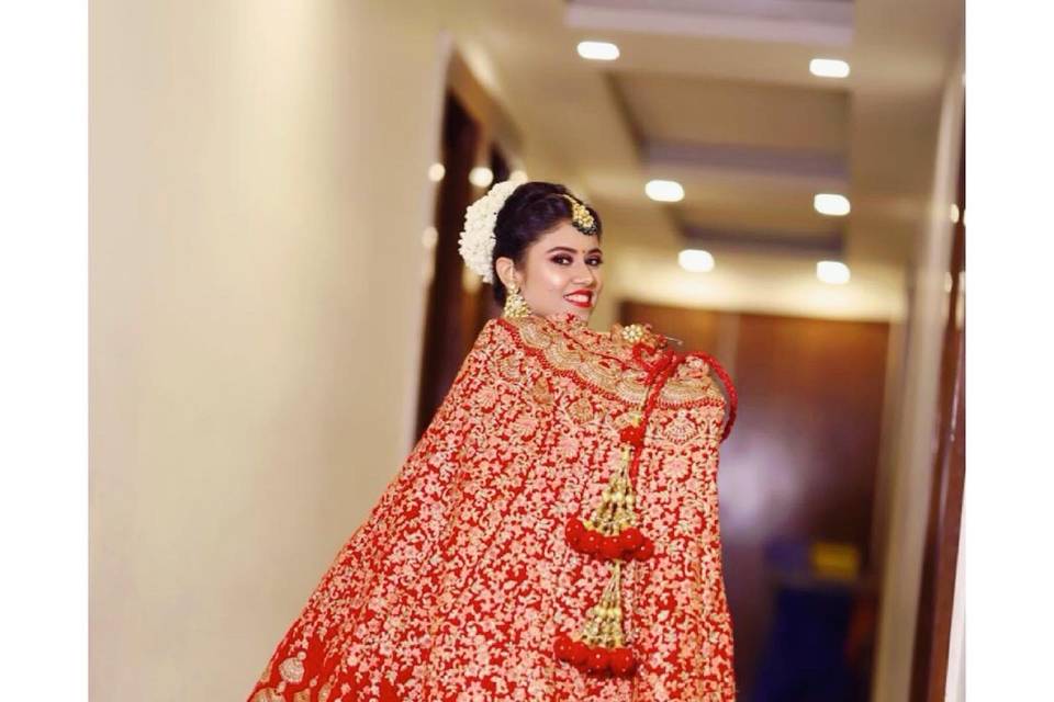 Red Bride Pallavi