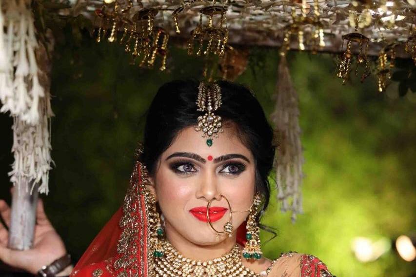 Bridal makeup