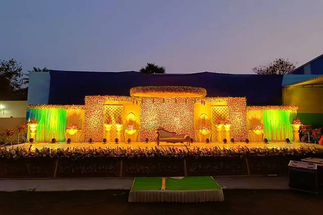 Stage decor