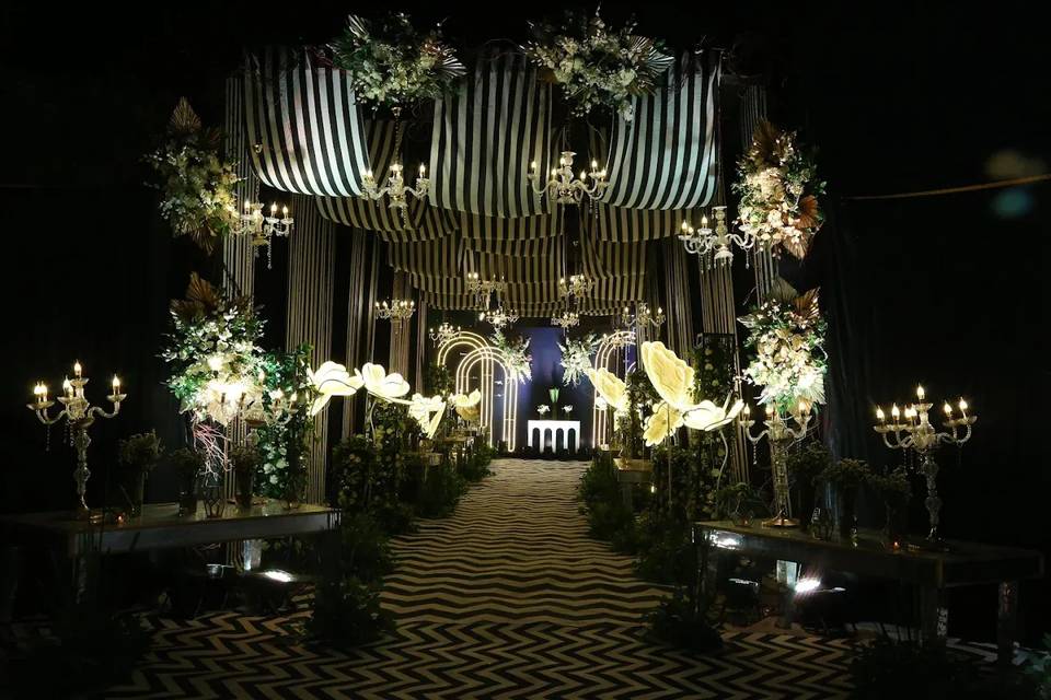 Entrance decor