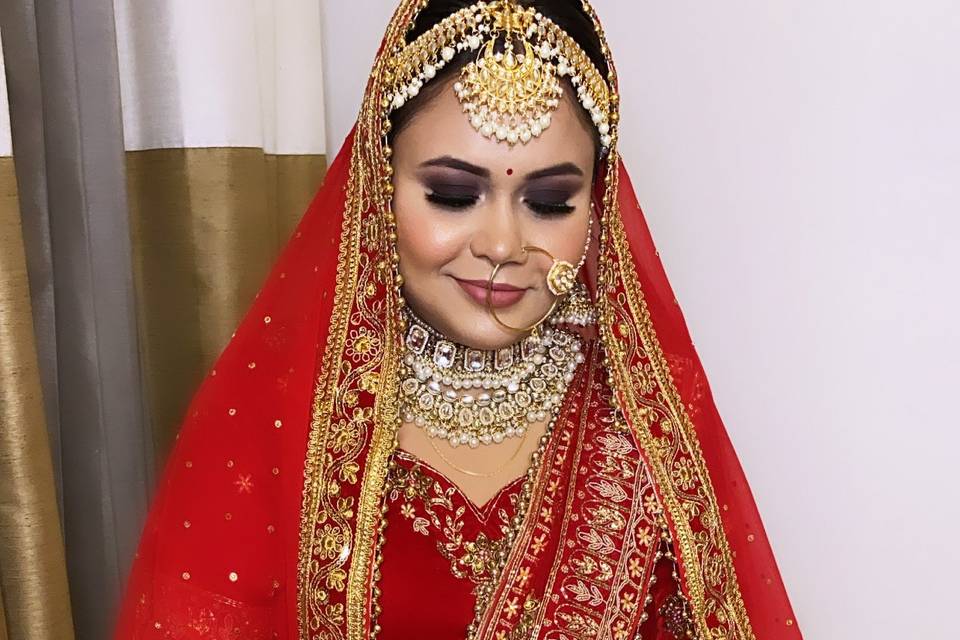 Bridal makeup