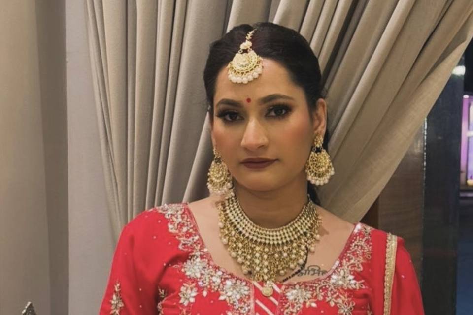 Party makeup