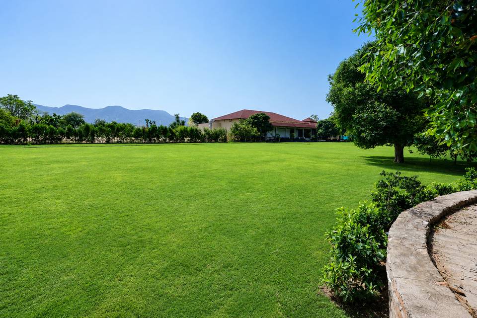 Wedding lawn