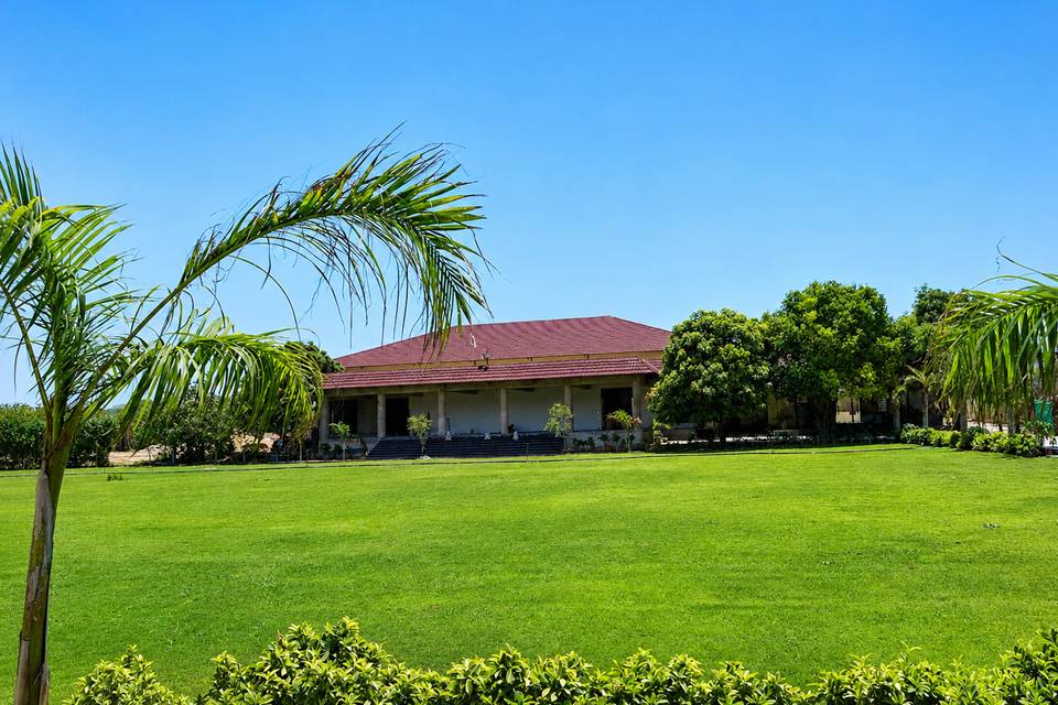 Wedding lawn