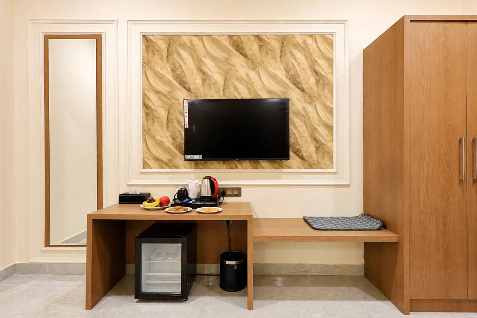 Family Suite with Jacuzzi