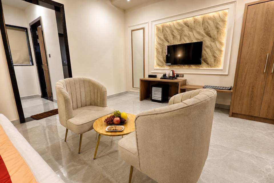 Family Suite with Jacuzzi