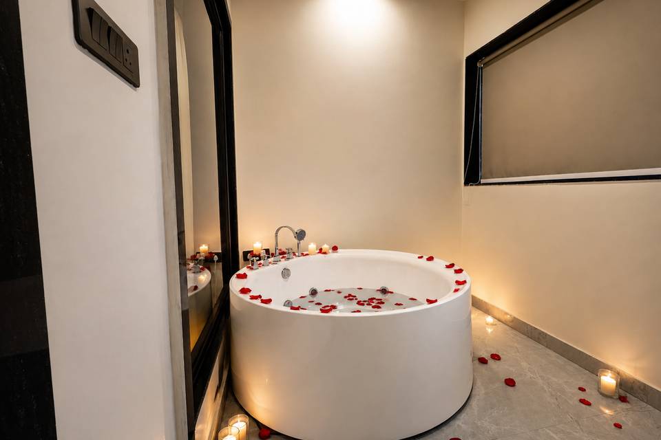 Family Suite with Jacuzzi