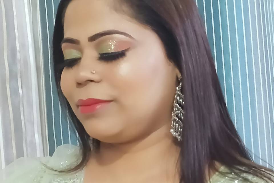 Party makeup