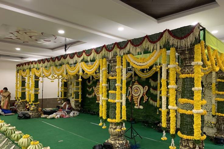 Indoor mandap