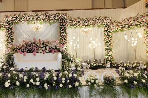 Reception stage