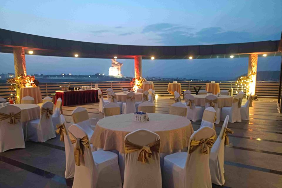 Banquet terrace