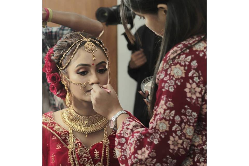 bridal makeup- Makeup Artist Dipika Nath Borthakur- Bridal makeup5