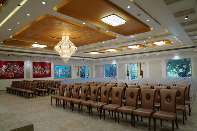 Ascent Eco Resorts
