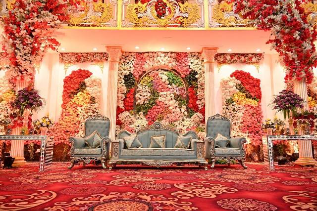Stage decor