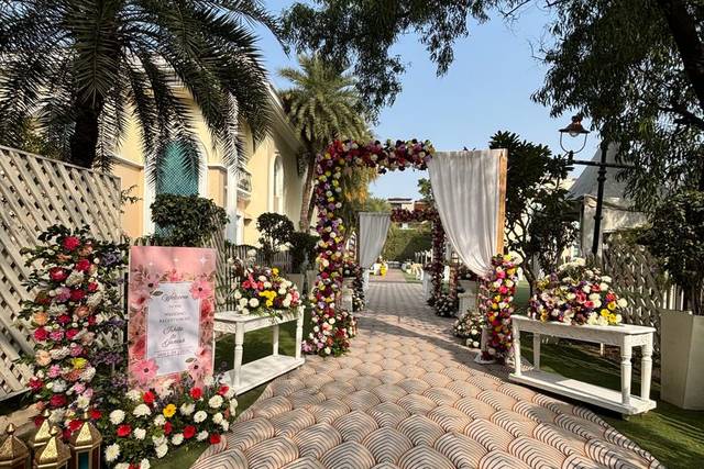 Entrance decor