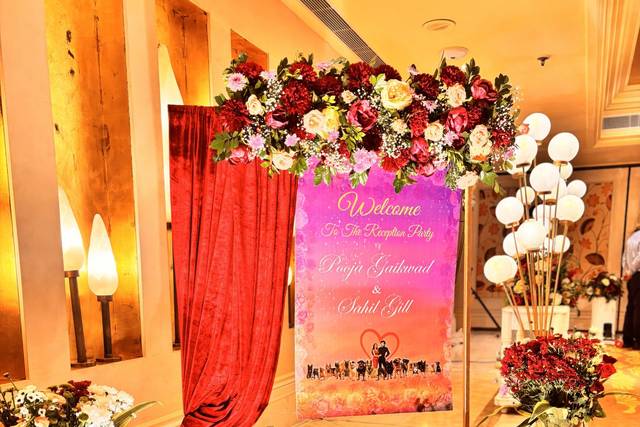 Entrance decor